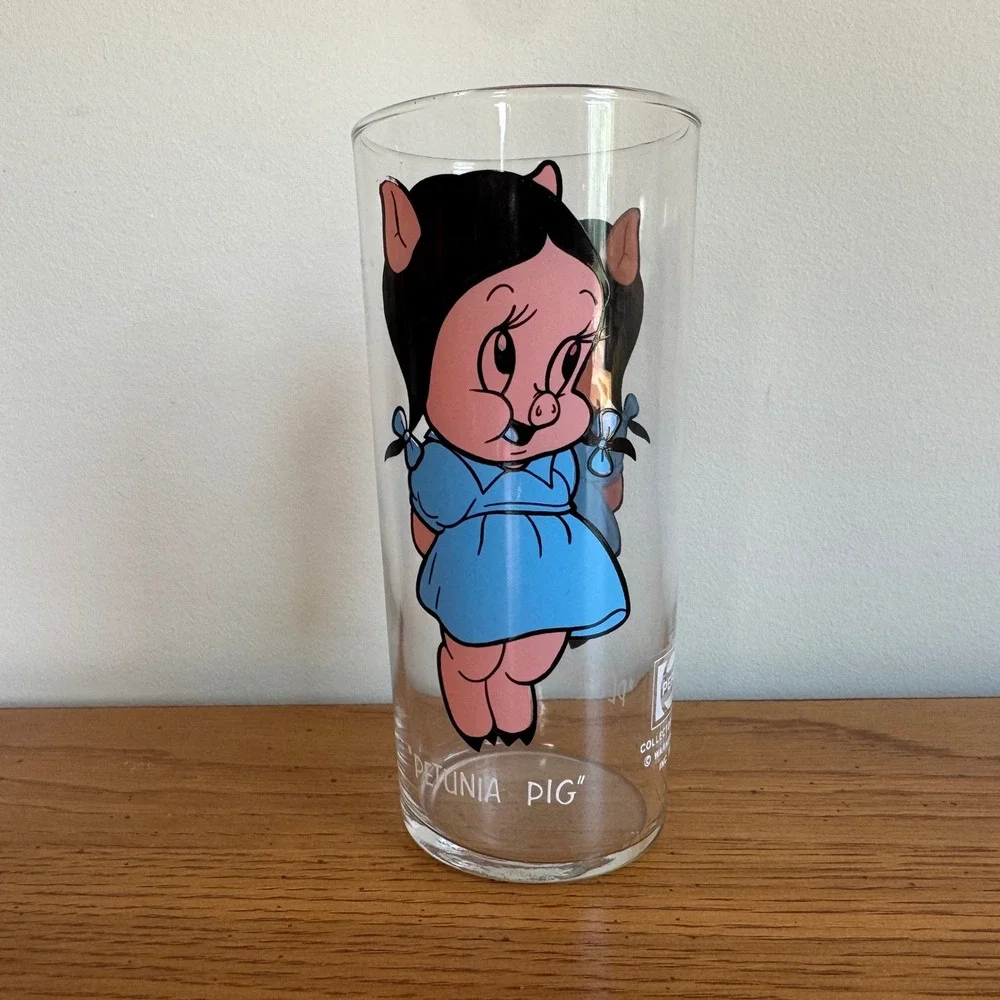Vintage 1973 Pepsi Collector Series Petunia Pig Warner Bros Glass‎ Tumbler